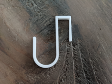 Load image into Gallery viewer, Tiffin Quiet Hooks (Set of 4)